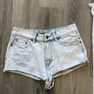 Zara distressed shorts